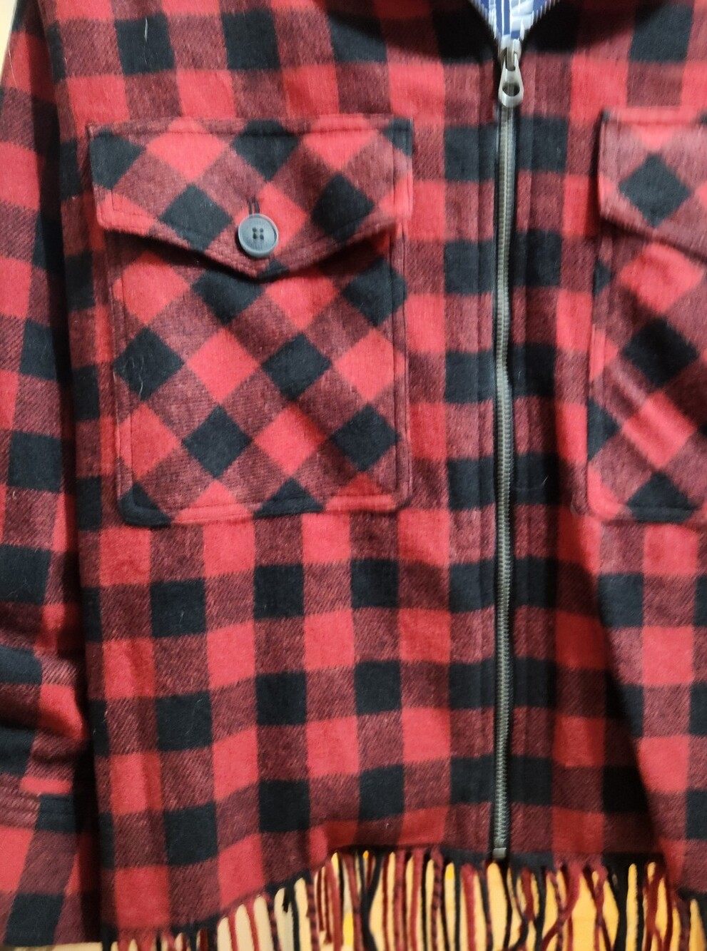 NWT CHAPS Red and Black Plaid Jacket With FRINGE/Sherpa Coller - Picture 6 of 9
